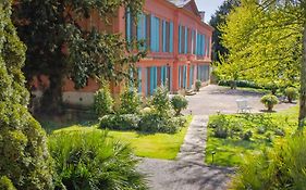 Chateau Pont Saint-Martin